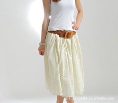 廣州市海珠區(qū)章久服飾廠(chǎng)中裙產(chǎn)品全覽 精選款式，盡顯優(yōu)雅風(fēng)范